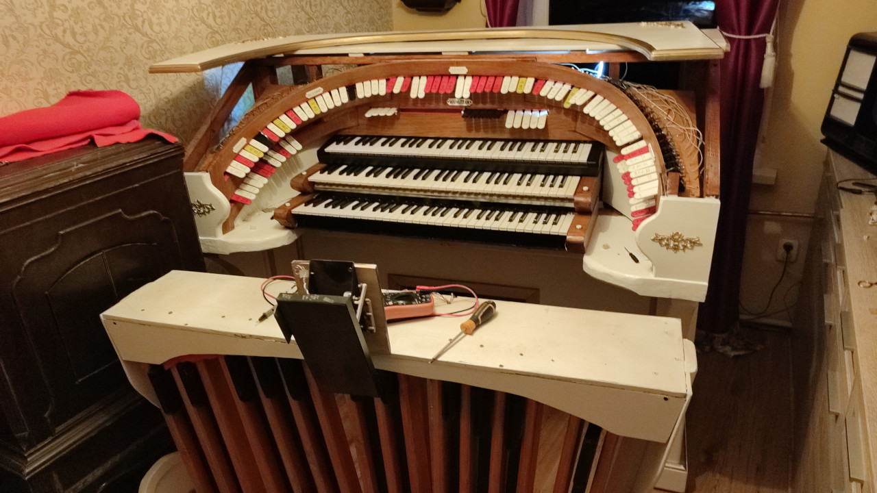 Organ during final assembly